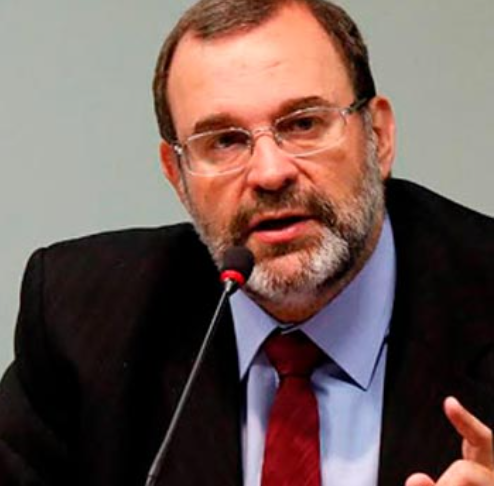 MIN. SEBASTIÃO REIS JUNIOR